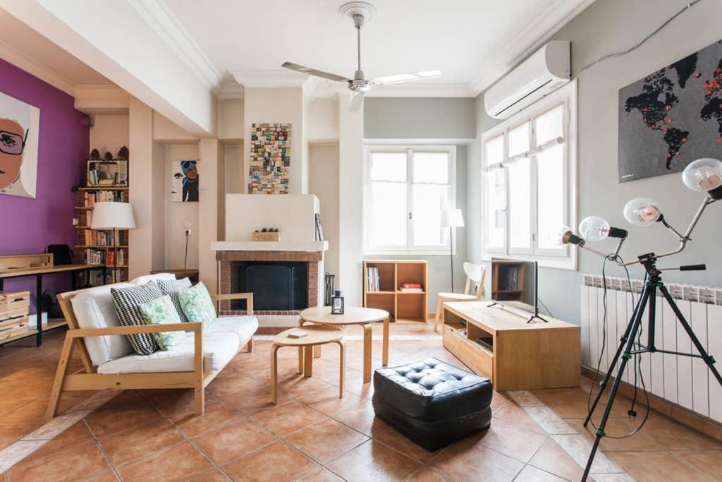 Mid Century 3 Bdr City Centre Townhouse Athena Bagian luar foto